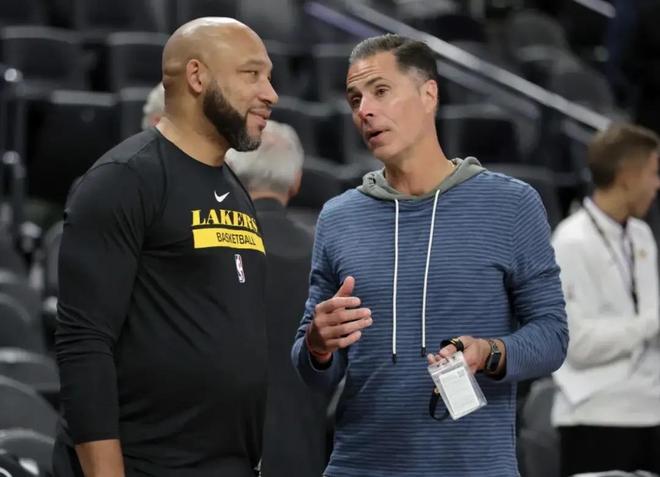 土耳其11月世预赛大名单：恰20领衔，詹-乌尊、厄泽尔缺席（土耳其国家队11月世预赛名单出炉：恰20领衔，詹-乌尊、厄泽尔无缘）