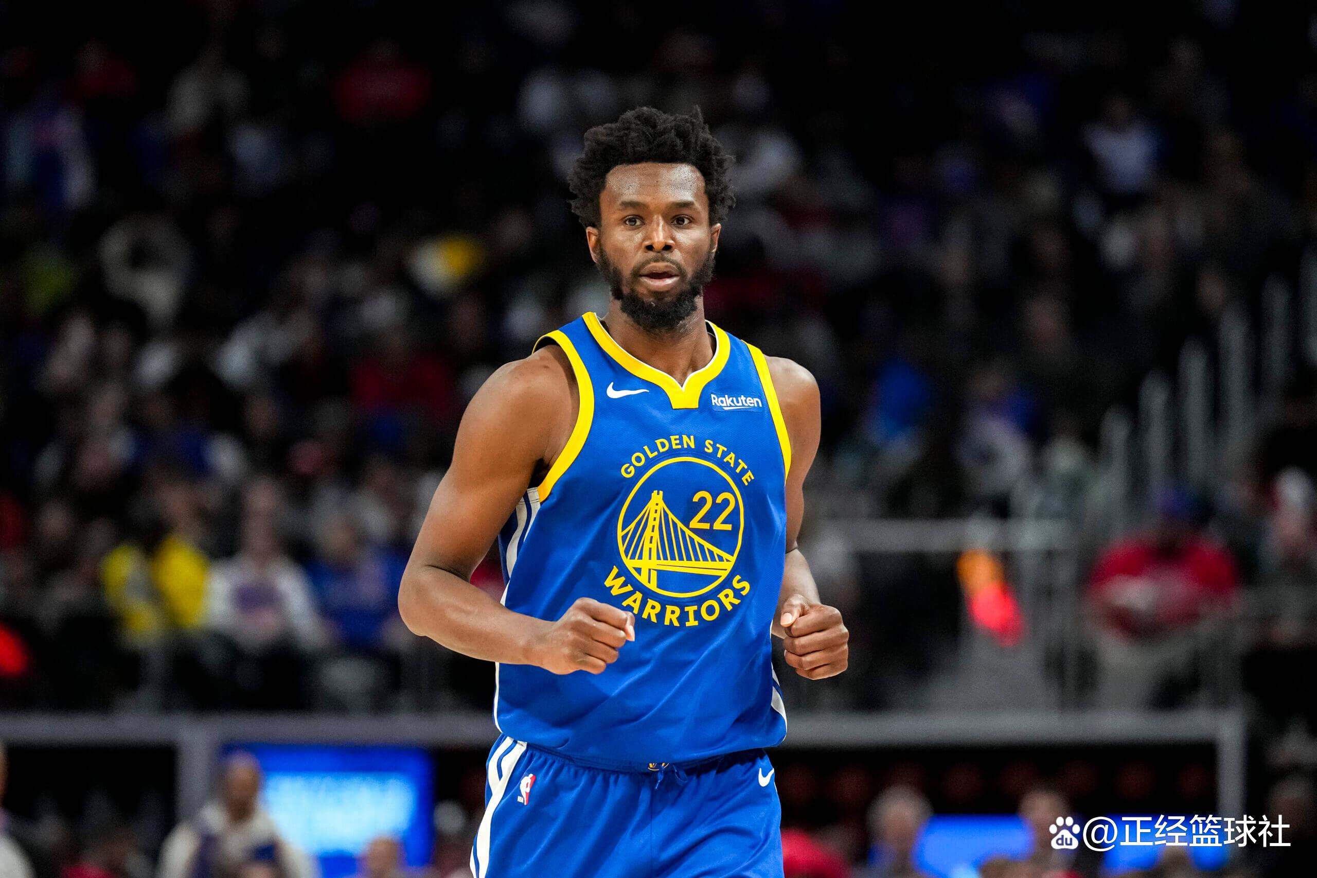 西媒：加西亚被阿拉维斯球员肘击后出现头晕，因此半场被换下（西媒：遭阿拉维斯球员肘击后头晕，加西亚半场提前退场）