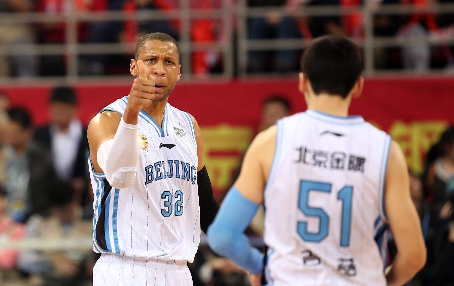 马德兴：U17国足23人名单敲定，邝兆镭10号，梁仕宇落选（马德兴称U17国足23人名单出炉：邝兆镭身披10号，梁仕宇无缘入选）