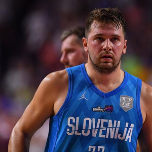 巴乔：希望意大利能晋级世界杯；我对94年美国世界杯终身难忘（巴乔：盼意大利闯进世界杯，94年美国世界杯让我铭记一生）